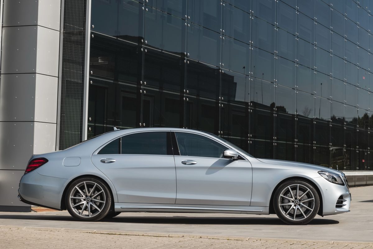 Mercedes-Benz S-Class · Gümüş — görsel 4